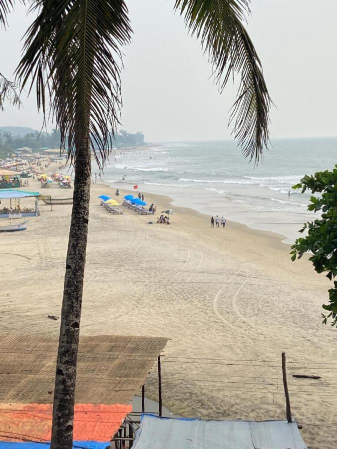 This Is It Beachfront - Rooms, Cafe & Events Arambol Buitenkant foto